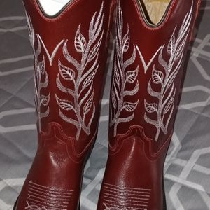 Gorgeous genuine leather red ladies cowboy boots
